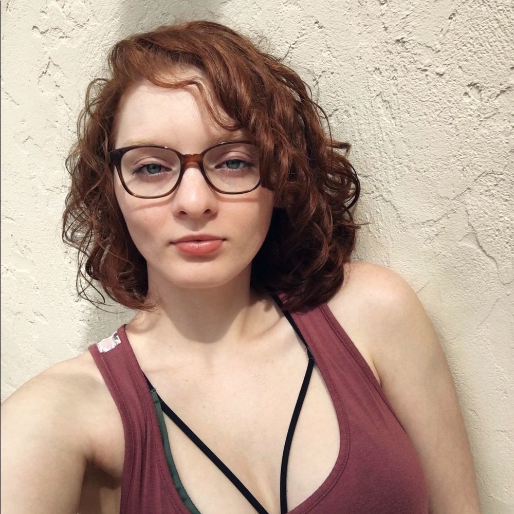 Meet your Posher, Lauren